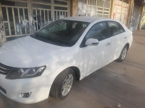 زوتی، آریو