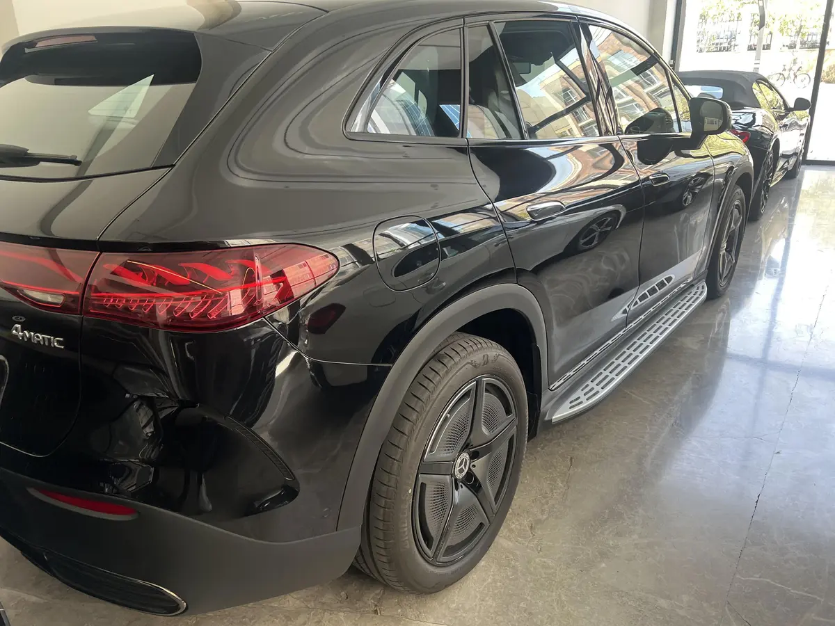 بنز،  EQE SUV