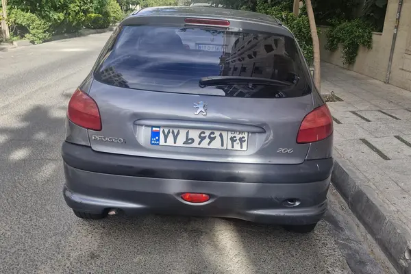 پژو  206