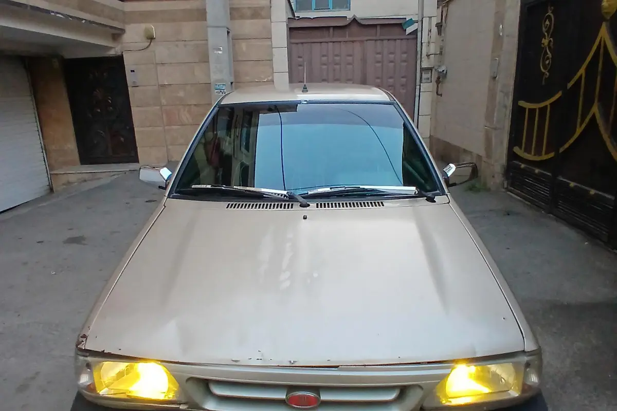 پراید،  صندوق دار