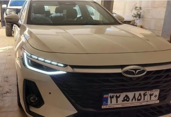 فونیکس، آریزو 8 (Z8)