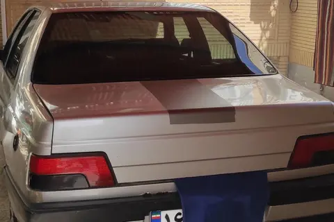 پژو، 405
