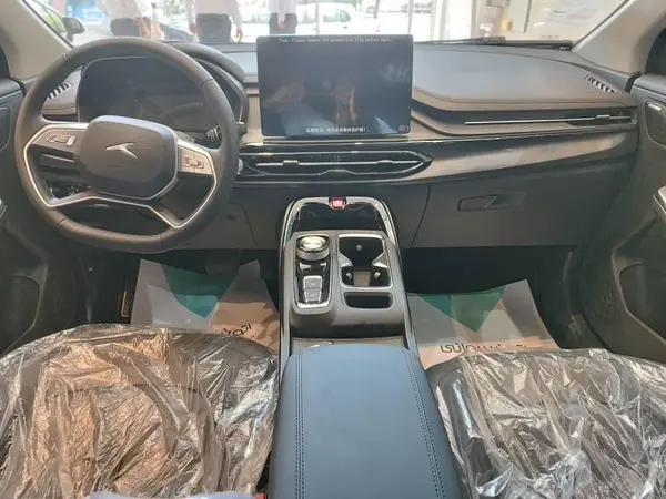 کی ام سی  X5
