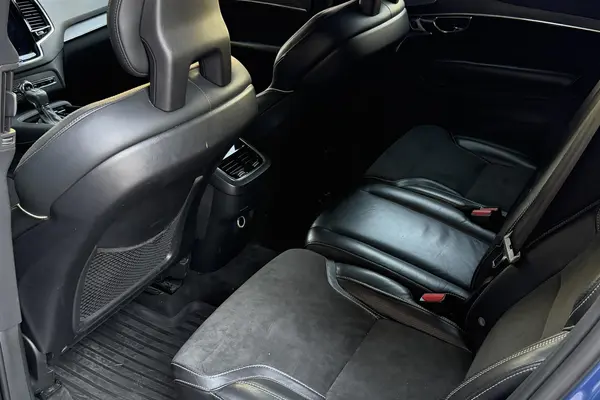 ولوو  XC90