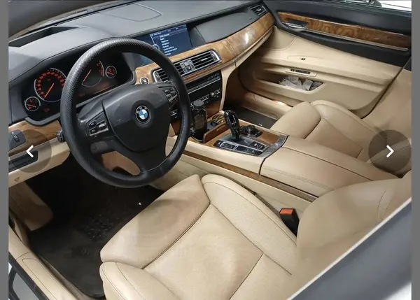 ب ام و، سری 7