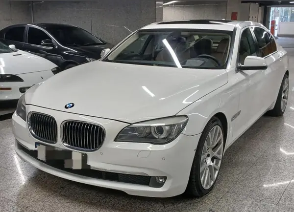 ب ام و، سری 7