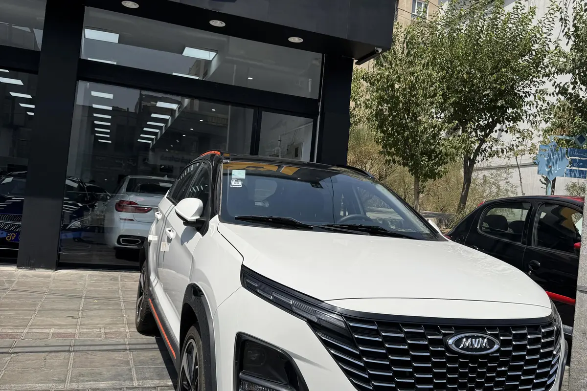 ام وی ام  X33 کراس