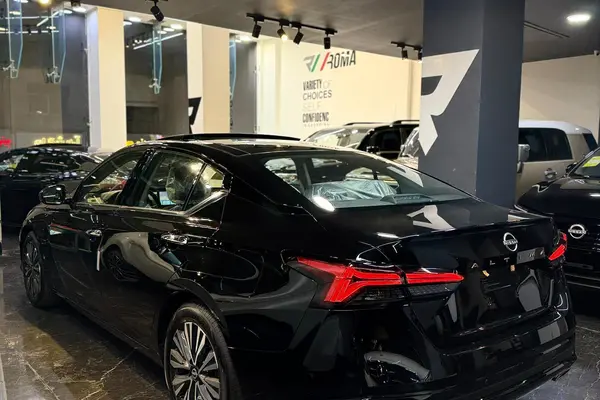 نیسان، آلتیما