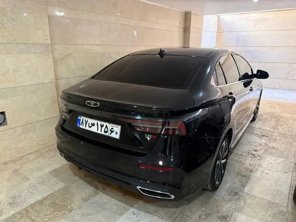 فونیکس، آریزو 6 پرو