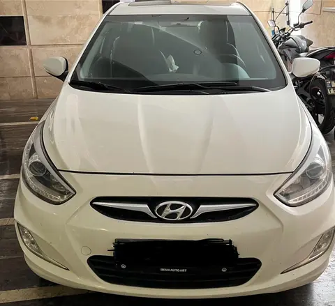 هیوندای، اکسنت (مونتاژ)