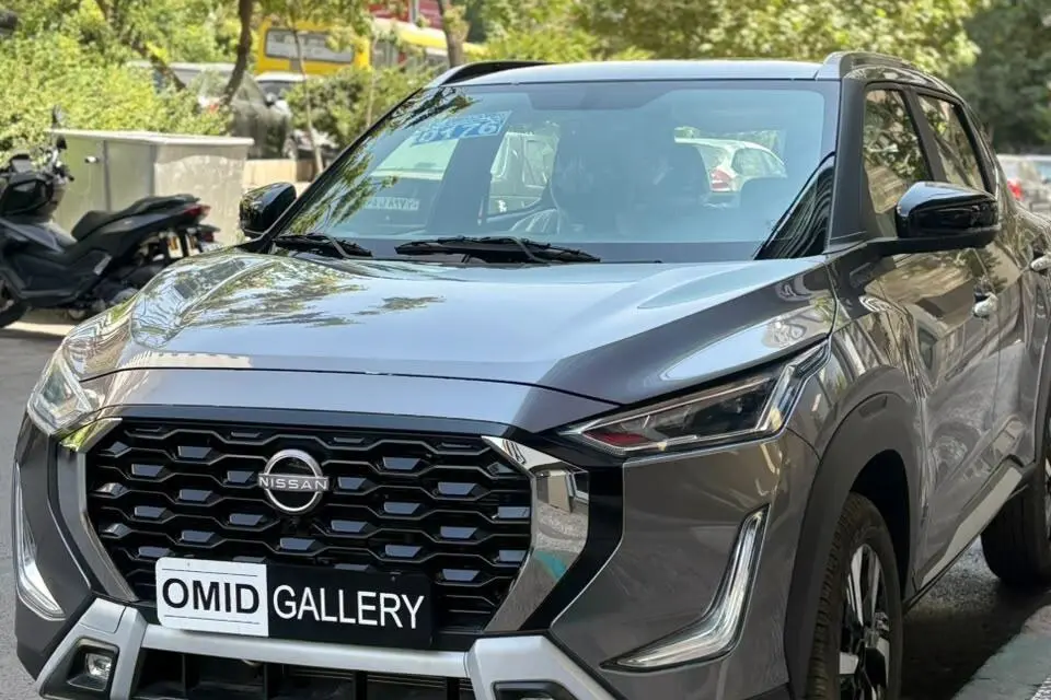 نیسان،  مگنایت