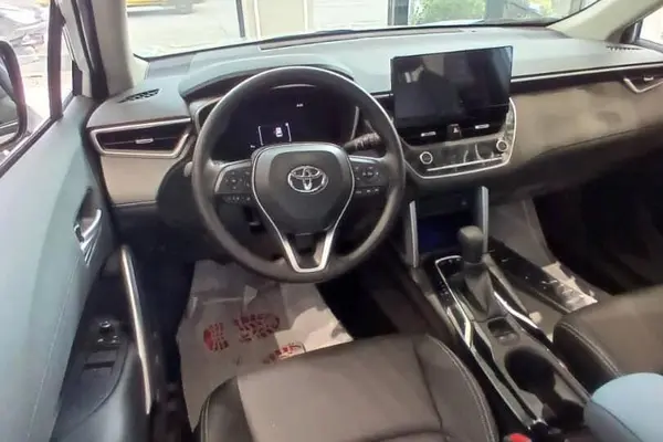 تویوتا، فرانت لندر هیبرید