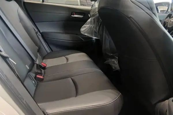 تویوتا، فرانت لندر هیبرید