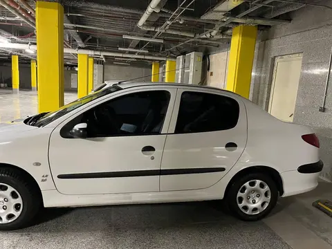 پژو، 206 SD