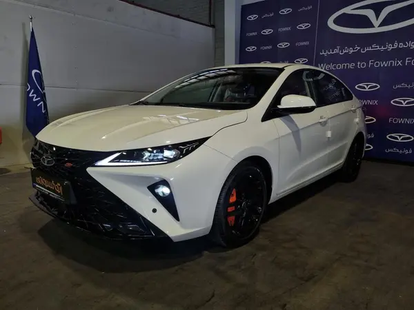 فونیکس، آریزو 6 جی تی (Z6 GT)