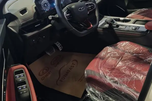 فونیکس، آریزو 6 جی تی (Z6 GT)