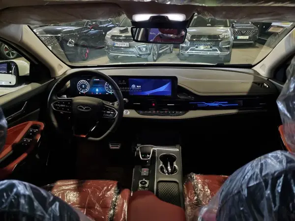 فونیکس، آریزو 6 جی تی (Z6 GT)