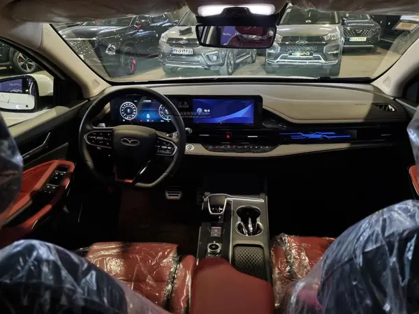 فونیکس، آریزو 6 جی تی (Z6 GT)