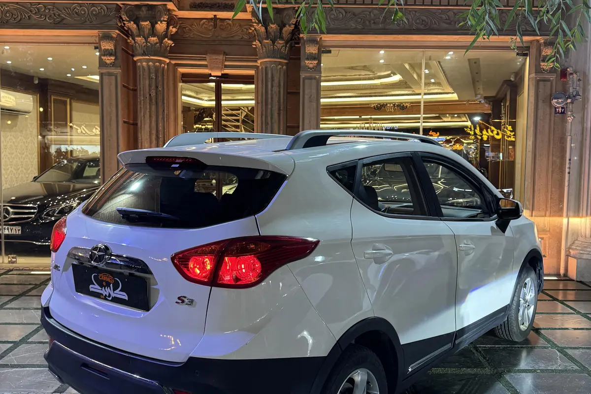 جک،  S3