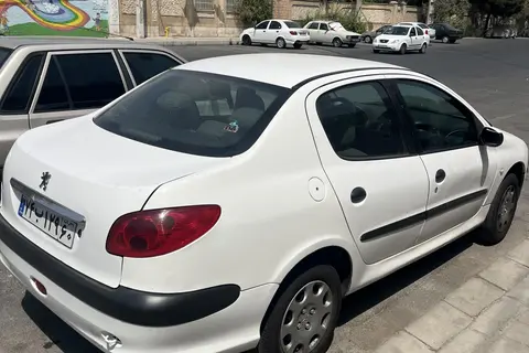 پژو، 206 SD