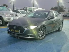 مزدا، 3 وارداتی