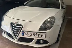 آلفارومئو، جولیتا