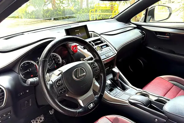 لکسوس  NX