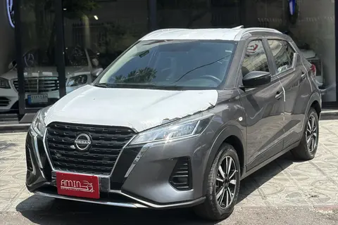 نیسان، کیکس