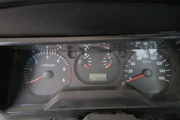 زامیاد، وانت نیسان