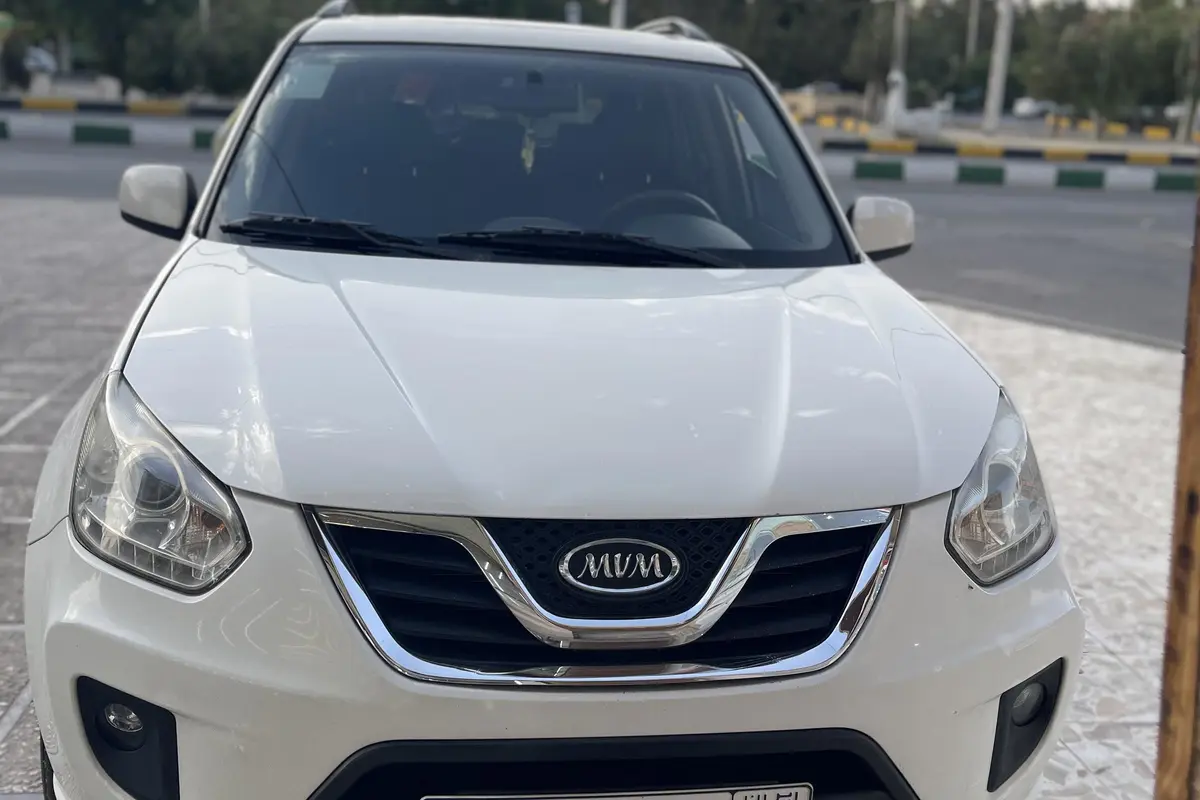 ام وی ام،  X33