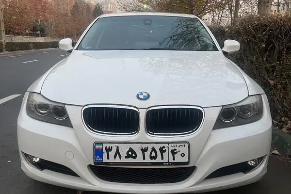 ب ام و، سری 3 سدان