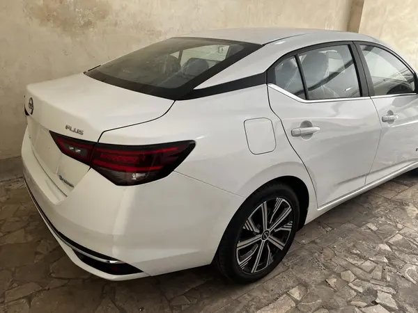 نیسان، سیلفی e-POWER