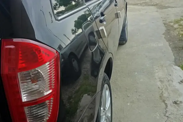 ام وی ام  X33