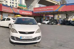 ام وی ام، 315هاچ بک