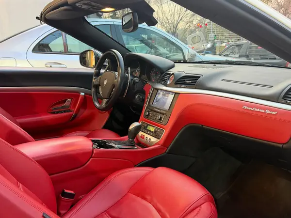 مازراتی، گرن کبریو