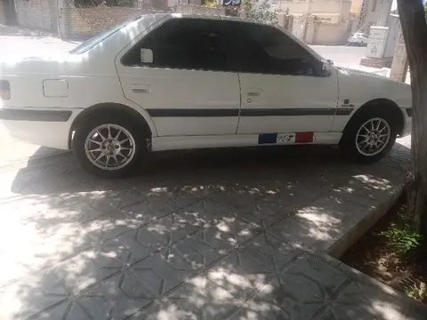 پژو، پارس