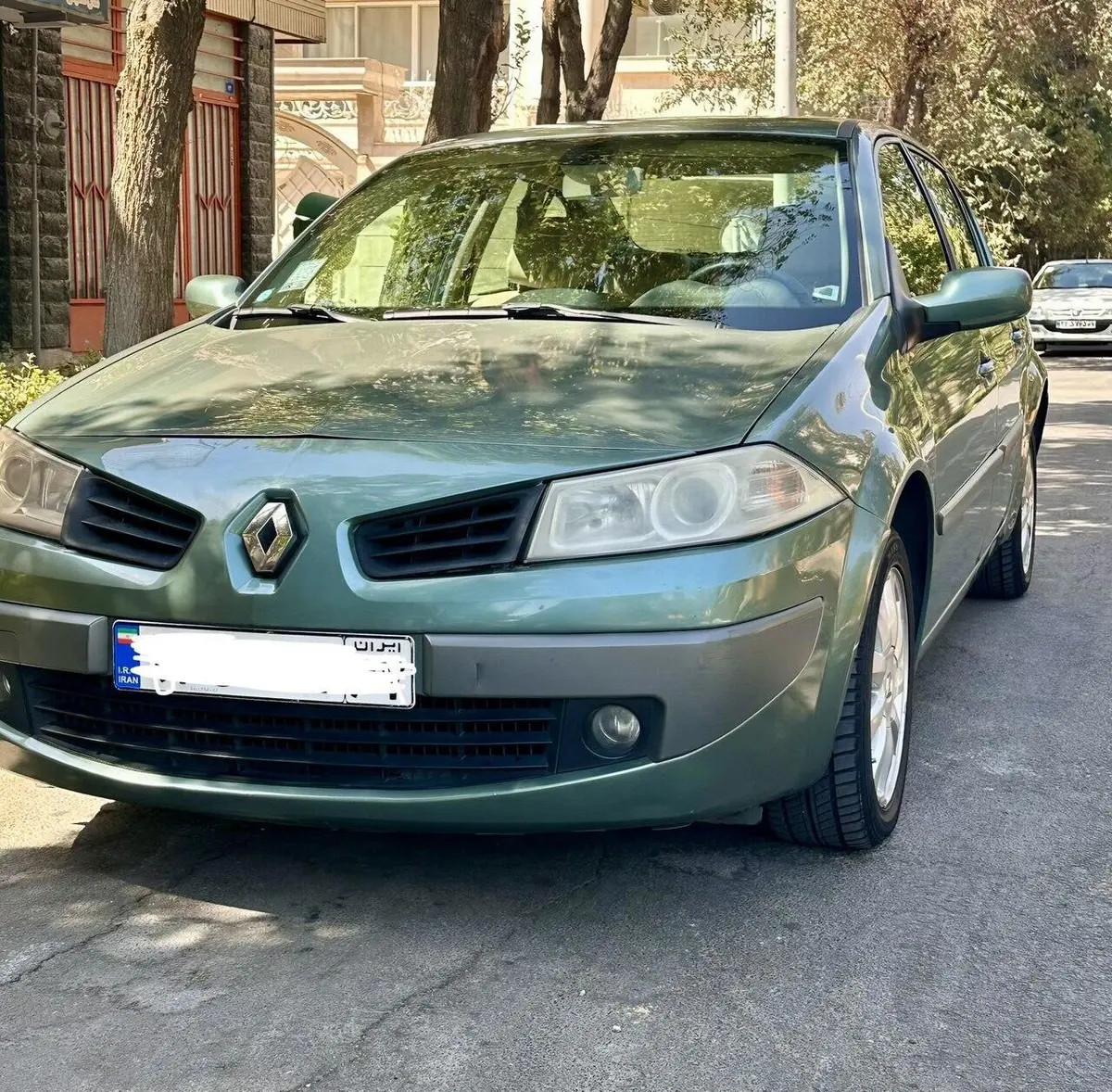 رنو،  مگان (مونتاژ)
