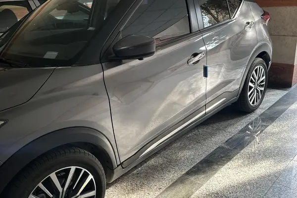 نیسان، کیکس