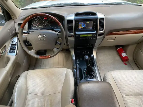 تویوتا، پرادو  چهار در