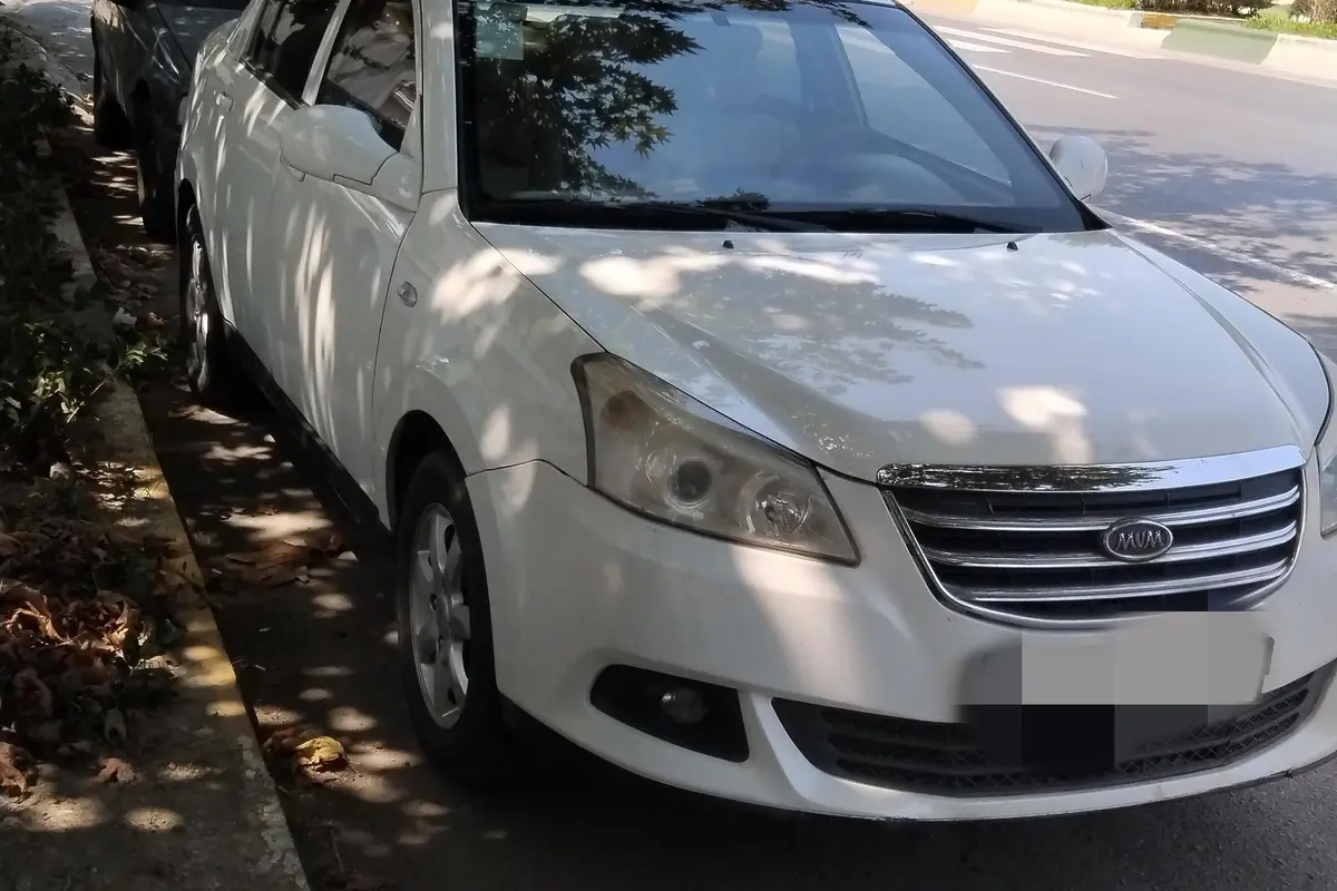ام وی ام،  550