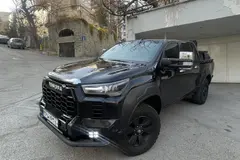 تویوتا، هایلوکس دو کابین