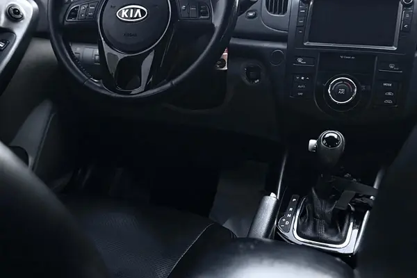 کیا، سراتو (مونتاژ)