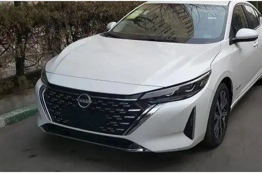 نیسان  سیلفی e-POWER