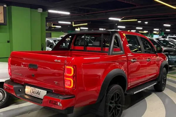 کی ام سی  T8