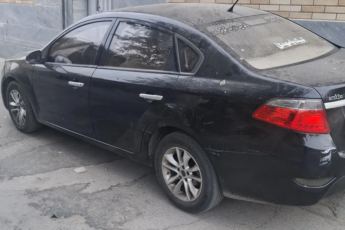 برلیانس،  H330