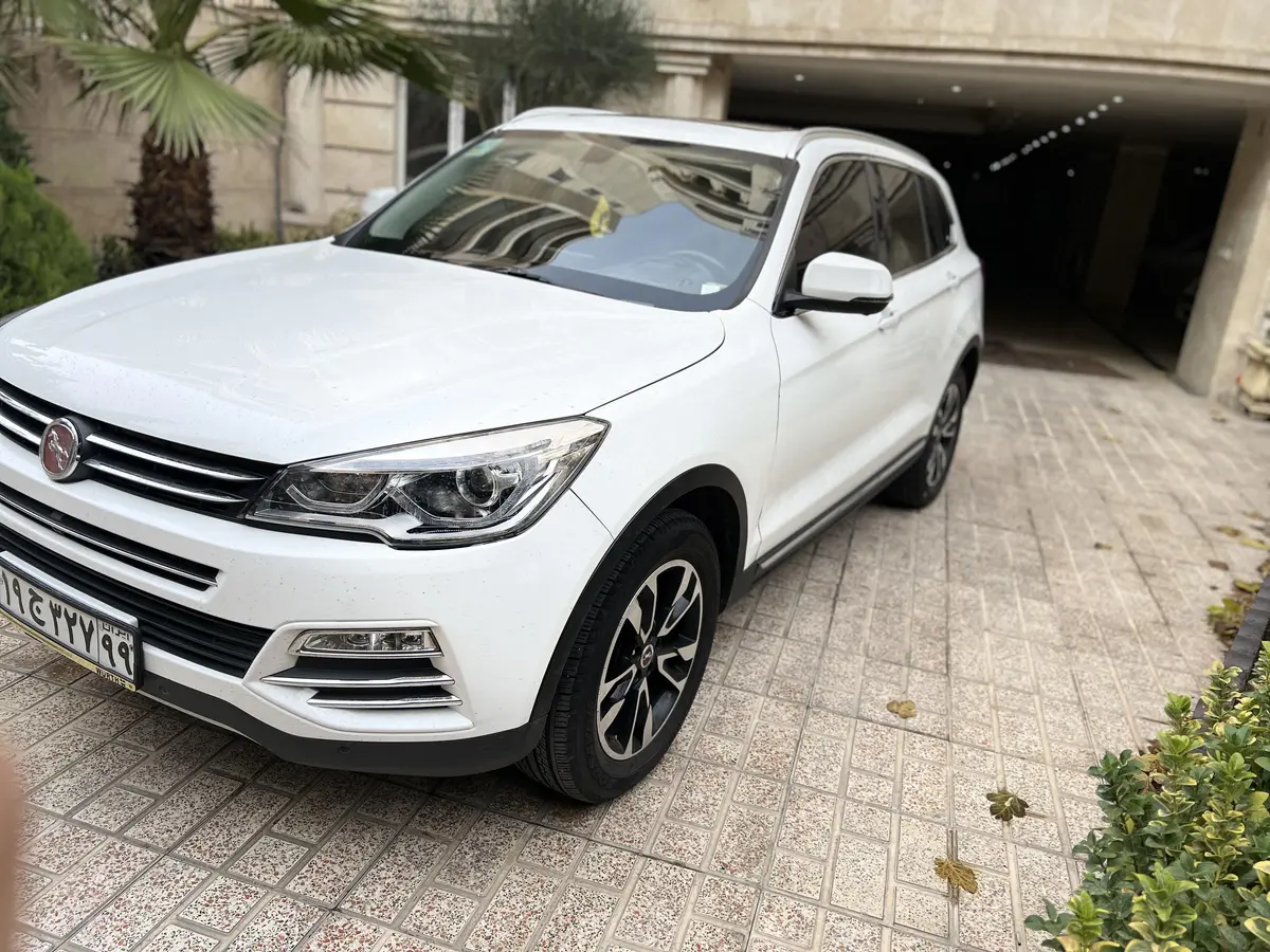 هن تنگ،  X7 (مونتاژ)