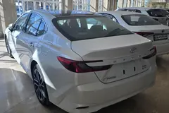 تویوتا، کمری هیبرید