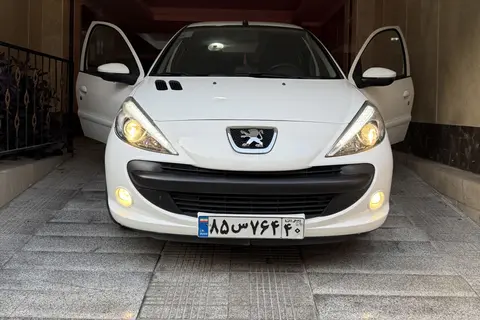 پژو، 207