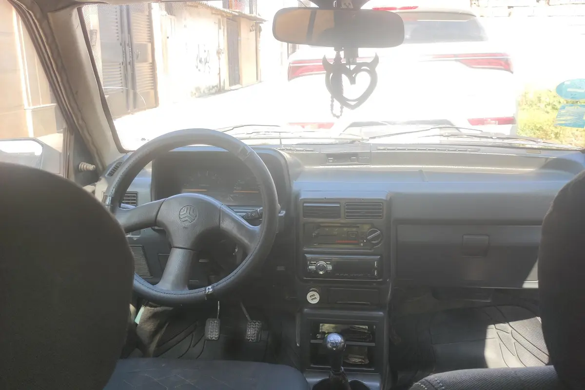 پراید،  صندوق دار
