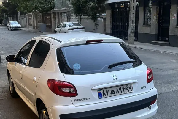 پژو، 207